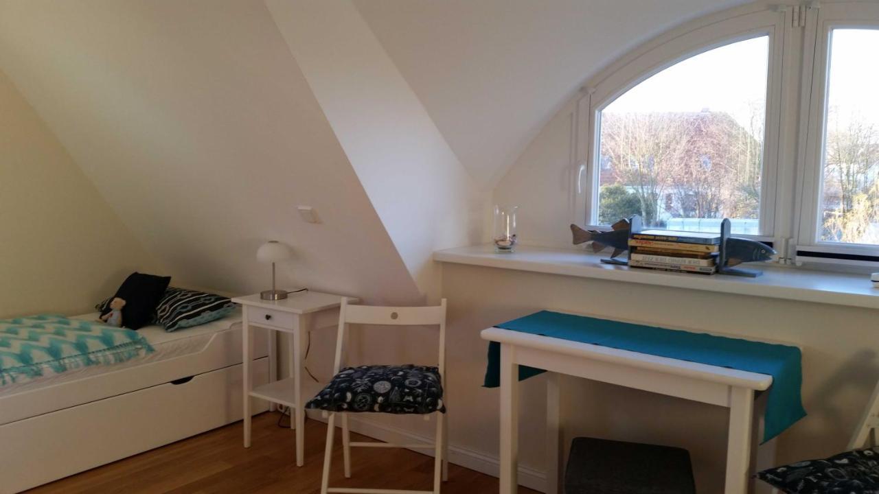 Reetdachhaeuser Boergerende ภายนอก รูปภาพ