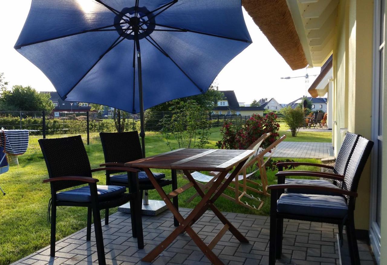 Reetdachhaeuser Boergerende ภายนอก รูปภาพ