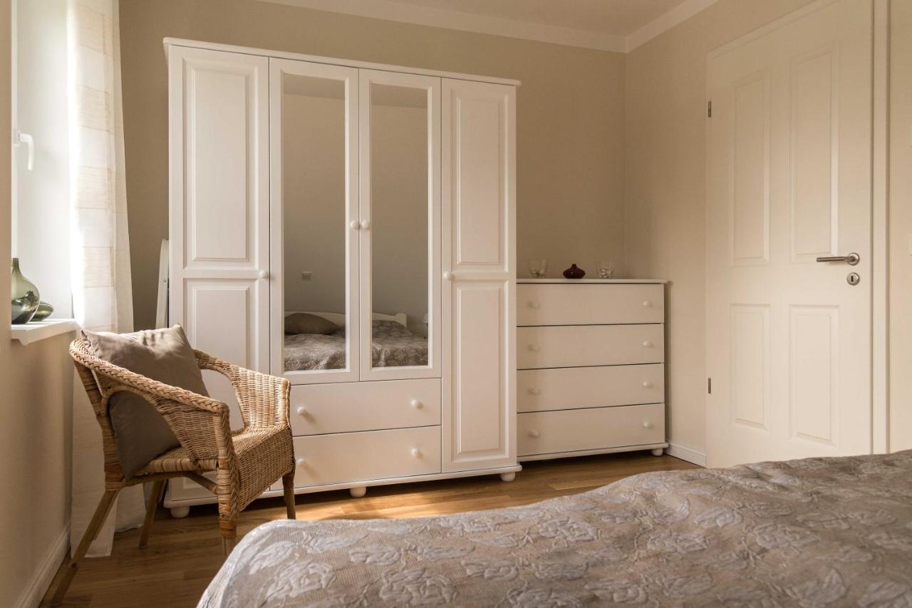 Reetdachhaeuser Boergerende ภายนอก รูปภาพ