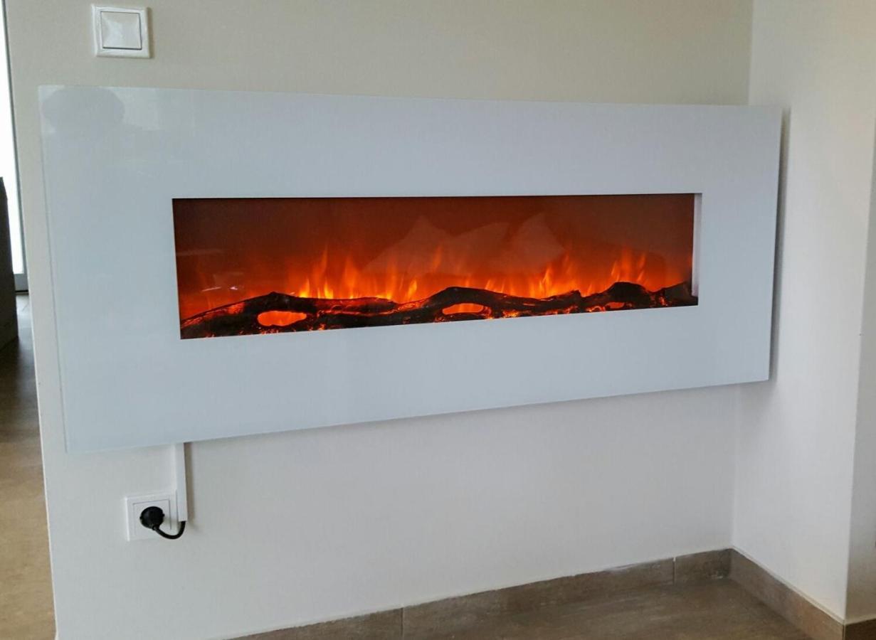 Reetdachhaeuser Boergerende ภายนอก รูปภาพ